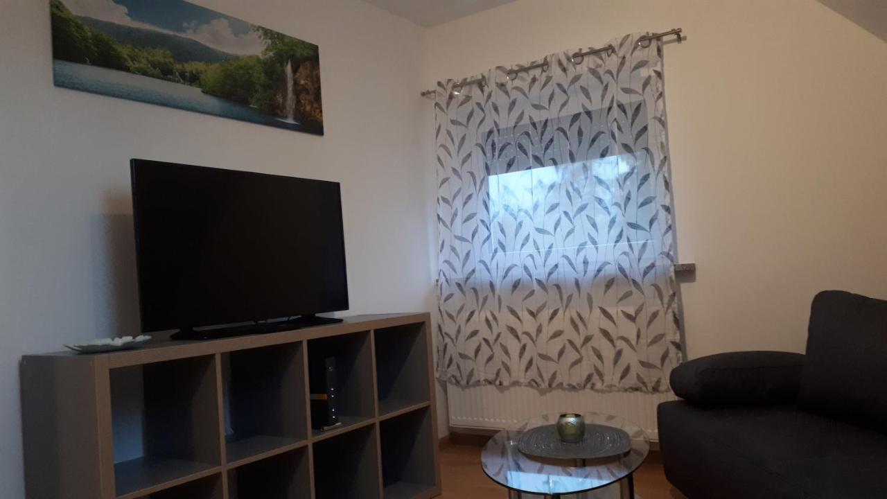 Appartement Sarah Klein Aber Fein à Wellesweiler Extérieur photo