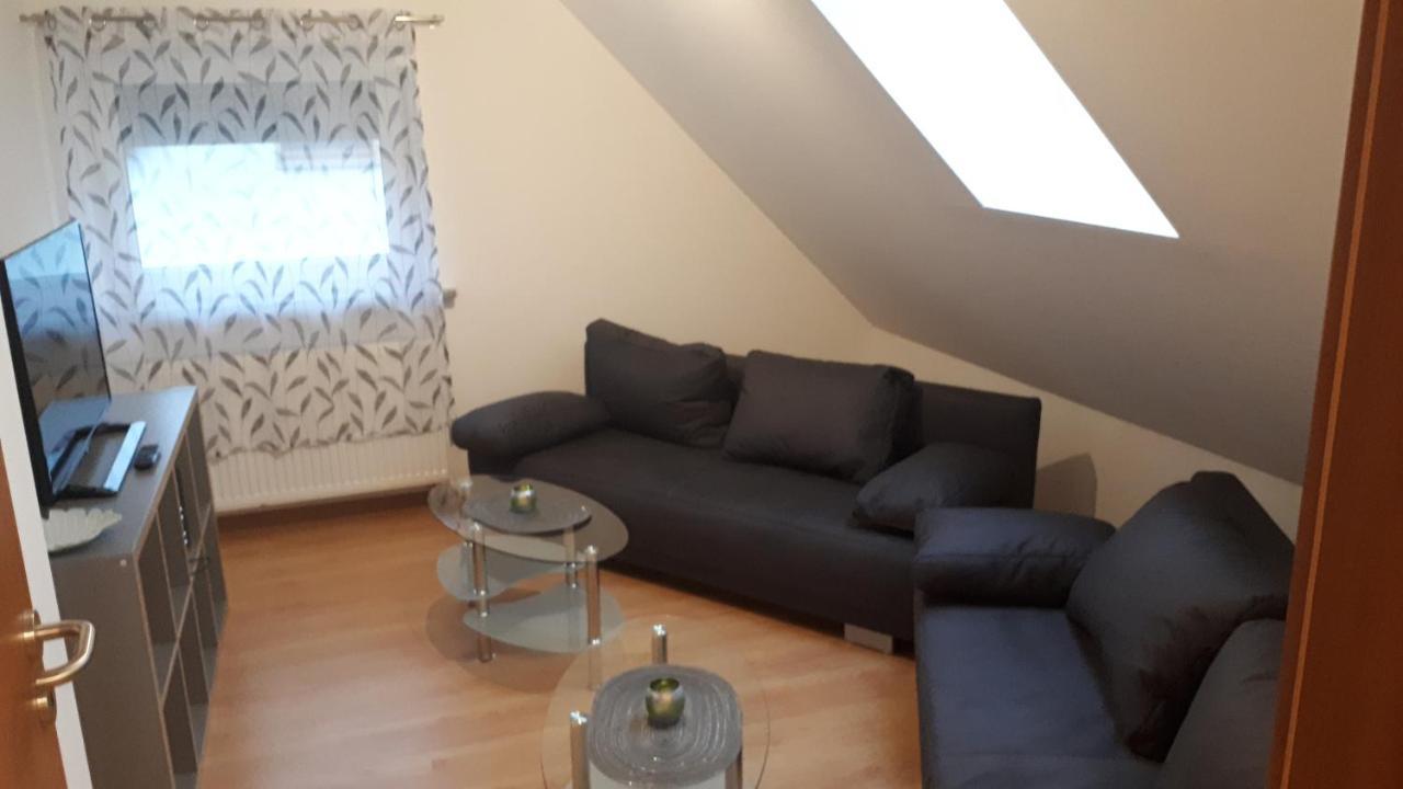 Appartement Sarah Klein Aber Fein à Wellesweiler Extérieur photo