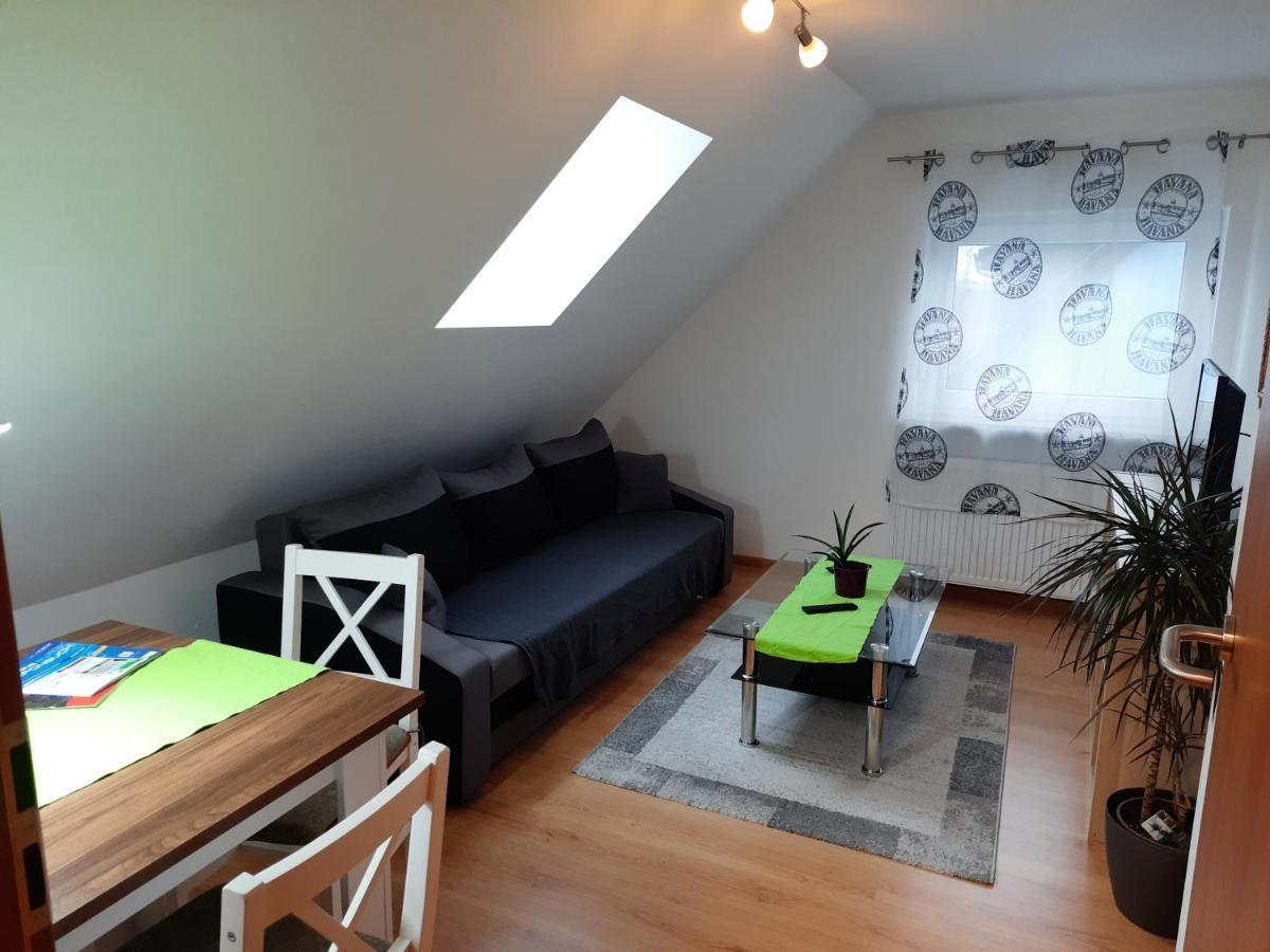 Appartement Sarah Klein Aber Fein à Wellesweiler Extérieur photo