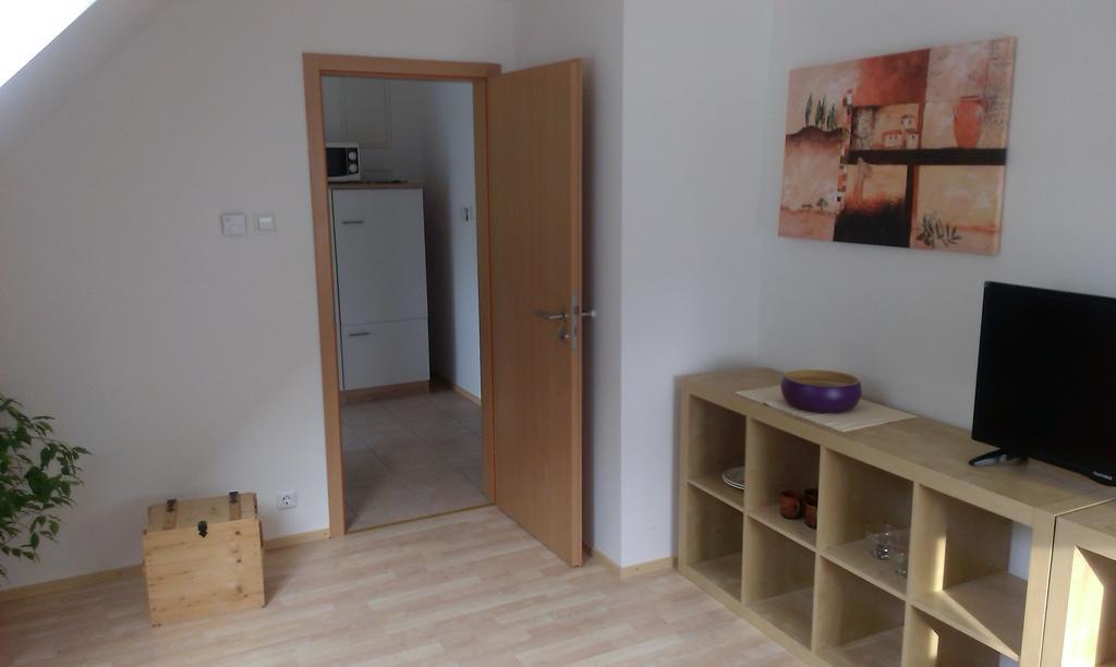 Appartement Sarah Klein Aber Fein à Wellesweiler Extérieur photo