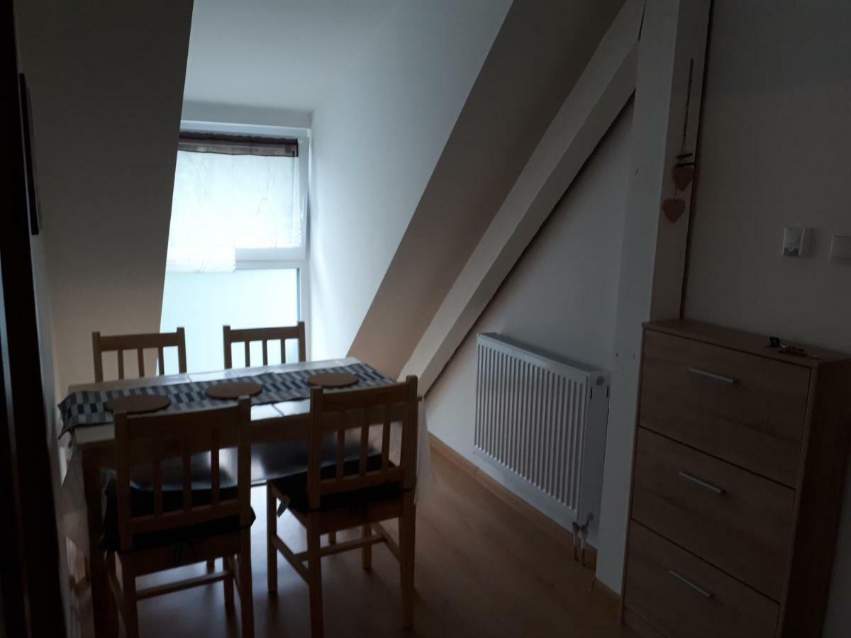 Appartement Sarah Klein Aber Fein à Wellesweiler Extérieur photo